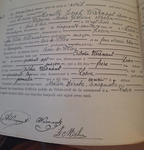Son acte de décès — Lesve, 2 avril 1940, acte n° 8 ; photo du registre au guichet de Profondeville