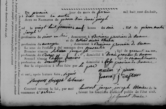 L'acte de naissance de son fils Dieudonné Joseph, Arbre, 1er février 1818 : le père, scieur de bois, signe lui-même